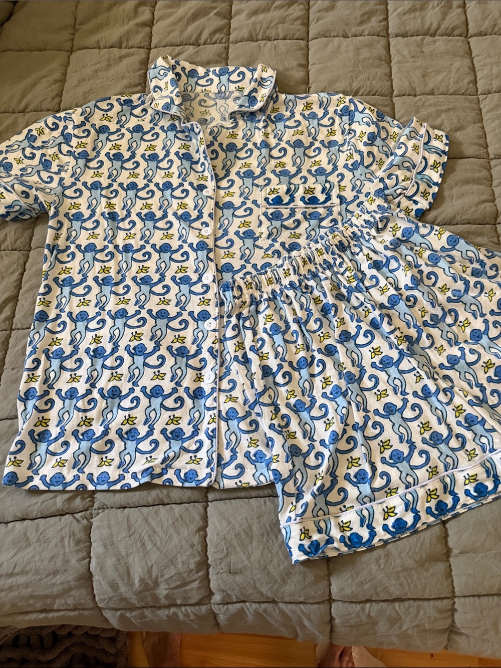 Roller Rabbit kids Blue Monkey Print Pajama Set - smoke/pet free home